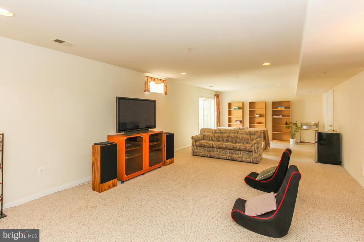 23113 Persimmon Ridge Road Clarksburg, MD 20871 - Photo 23 of 30 Basement