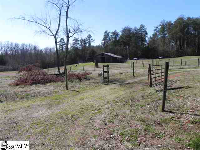 324 Bethlehem Ridge Road Pickens, SC 29671 - Photo 5 of 23