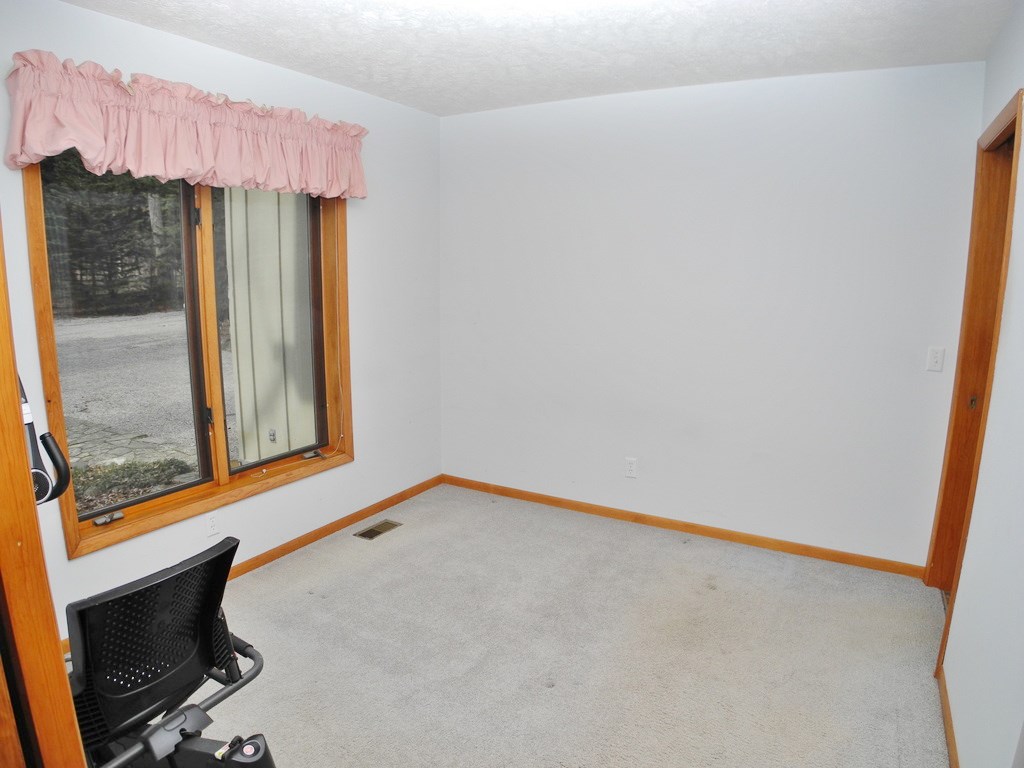 5290 Omena Point Road Omena, MI 49674 - Photo 27 of 35 1830272-26.JPG