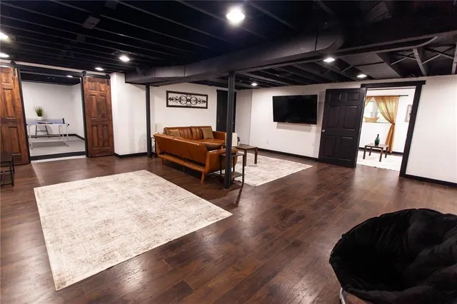 $509,000 | 900 Northeast 47th Street, Kansas City, MO 64118