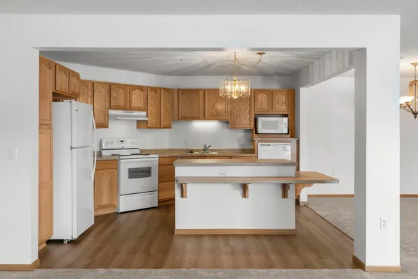 $70,000 | 2155 6th Lane Southeast, Unit 101, Cambridge, MN 55008
