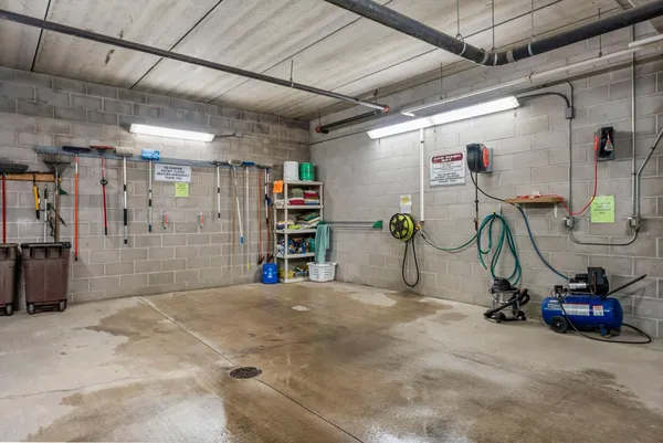 $70,000 | 2155 6th Lane Southeast, Unit 101, Cambridge, MN 55008