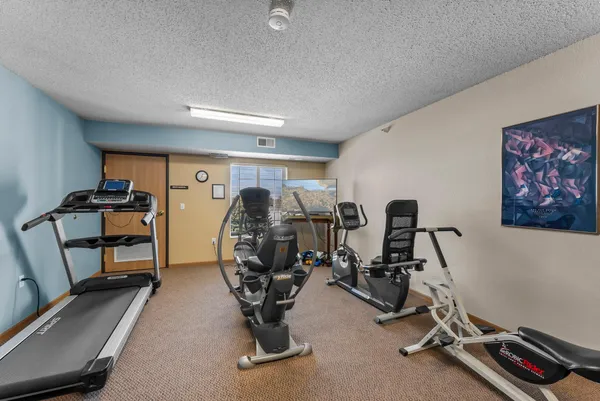 $70,000 | 2155 6th Lane Southeast, Unit 101, Cambridge, MN 55008