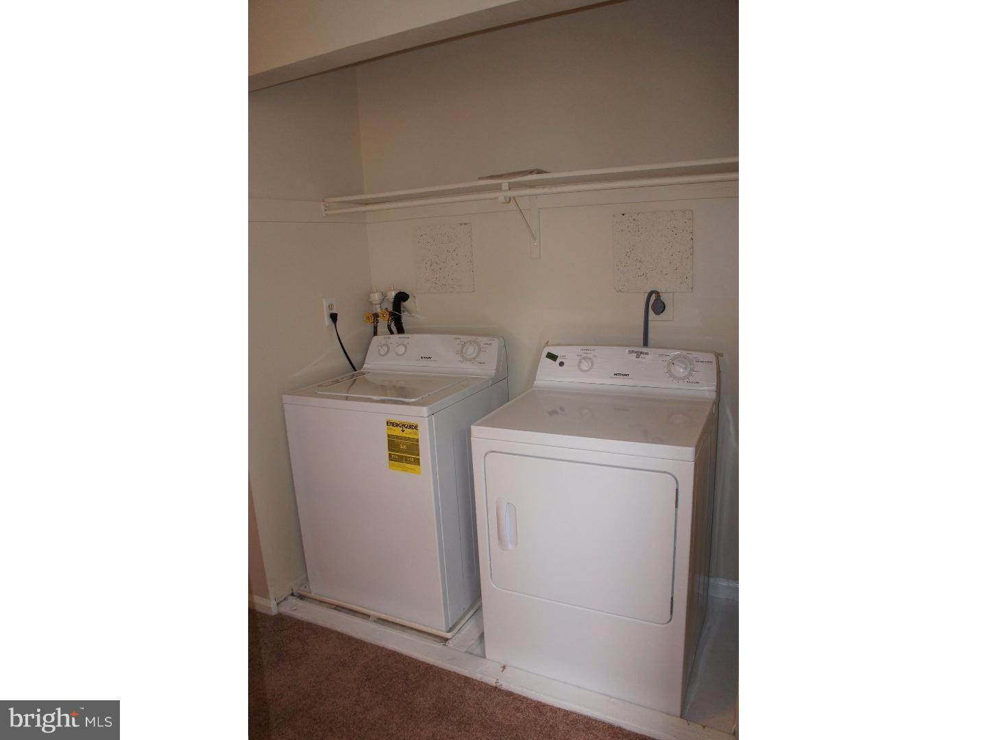85 Berkshire Road Sicklerville, NJ 08081 - Photo 13 of 16 Gallery Image 13