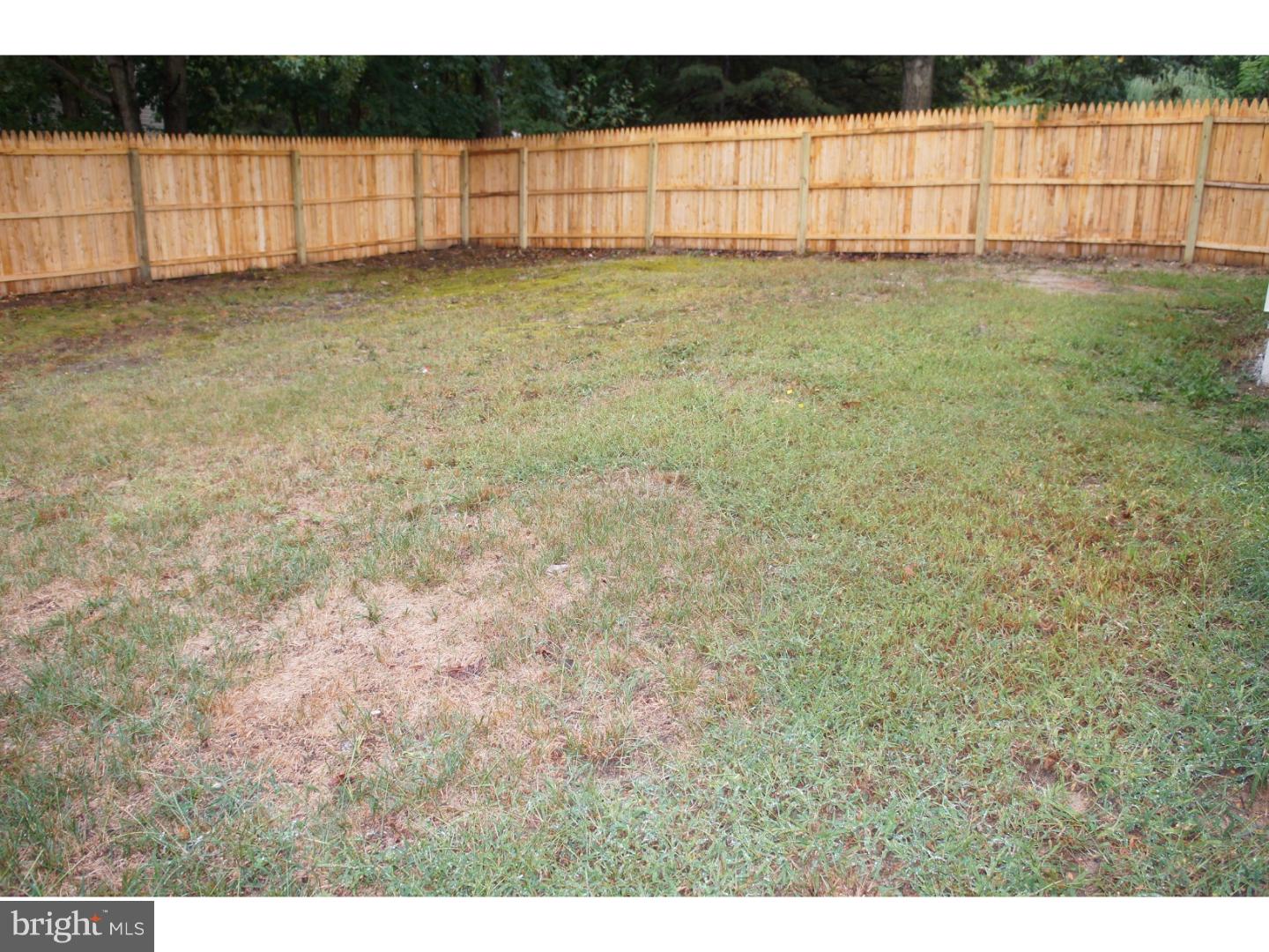 85 Berkshire Road Sicklerville, NJ 08081 - Photo 14 of 16 Gallery Image 14