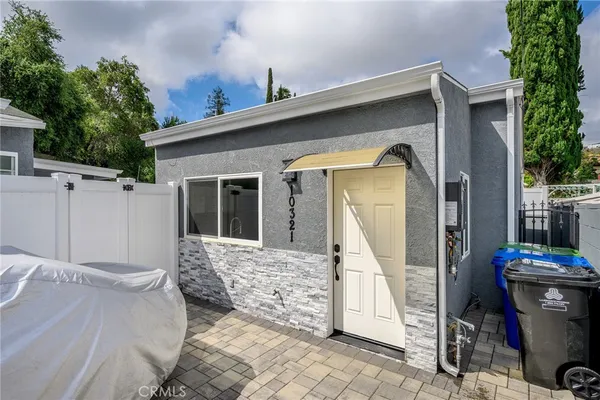 $2,000 | 10321 Sherman Grove Avenue, Sunland, CA 91040
