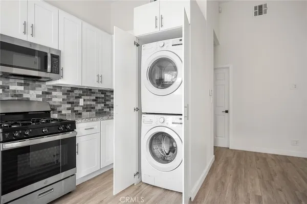 $2,000 | 10321 Sherman Grove Avenue, Sunland, CA 91040