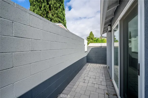 $2,000 | 10321 Sherman Grove Avenue, Sunland, CA 91040