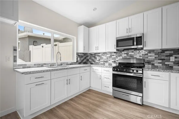 $2,000 | 10321 Sherman Grove Avenue, Sunland, CA 91040