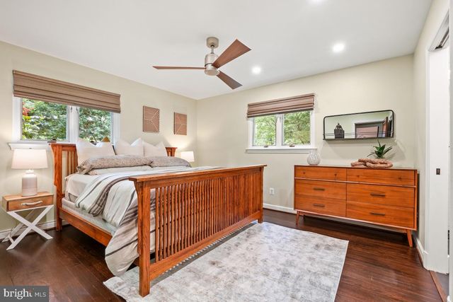 $1,410,573 | 3758 30th Road North, Arlington, VA 22207