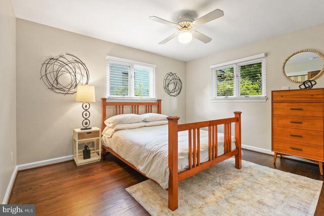 $1,410,573 | 3758 30th Road North, Arlington, VA 22207