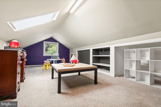 $1,410,573 | 3758 30th Road North, Arlington, VA 22207