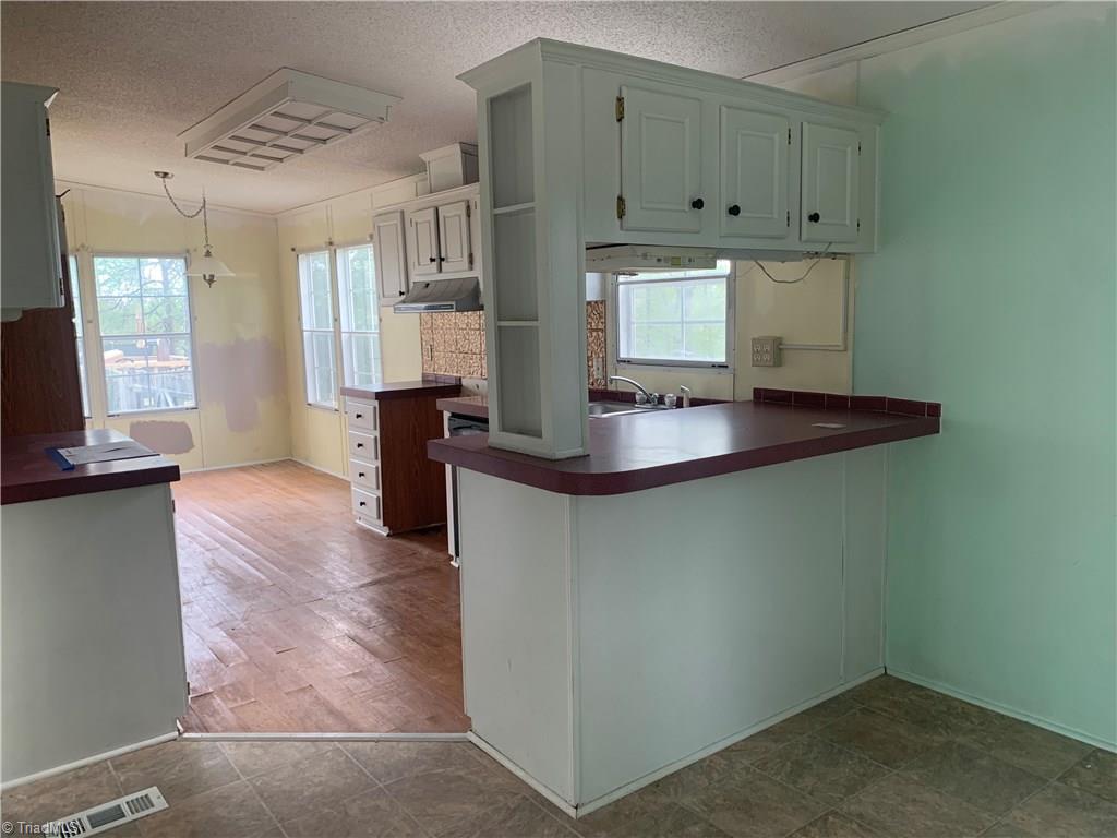 332 Michaels Road Mocksville, NC 27028 - Photo 4 of 14 Gallery Image 4