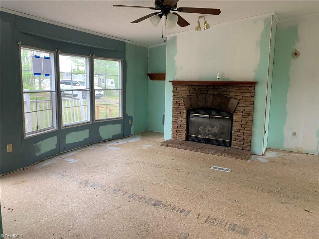 332 Michaels Road Mocksville, NC 27028 - Photo 6 of 14 Gallery Image 6