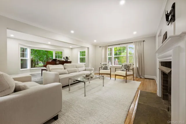 $10,000 | 790 Hardscrabble Road, Chappaqua, NY 10514