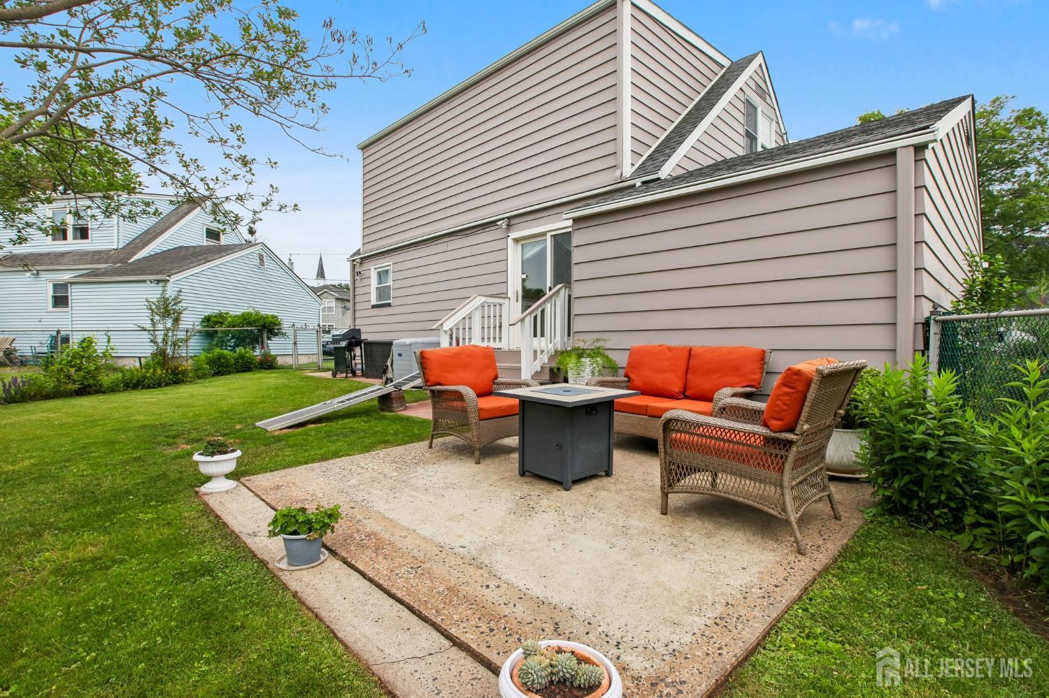 1585 Barton Road Union, NJ 07083 - Photo 22 of 26