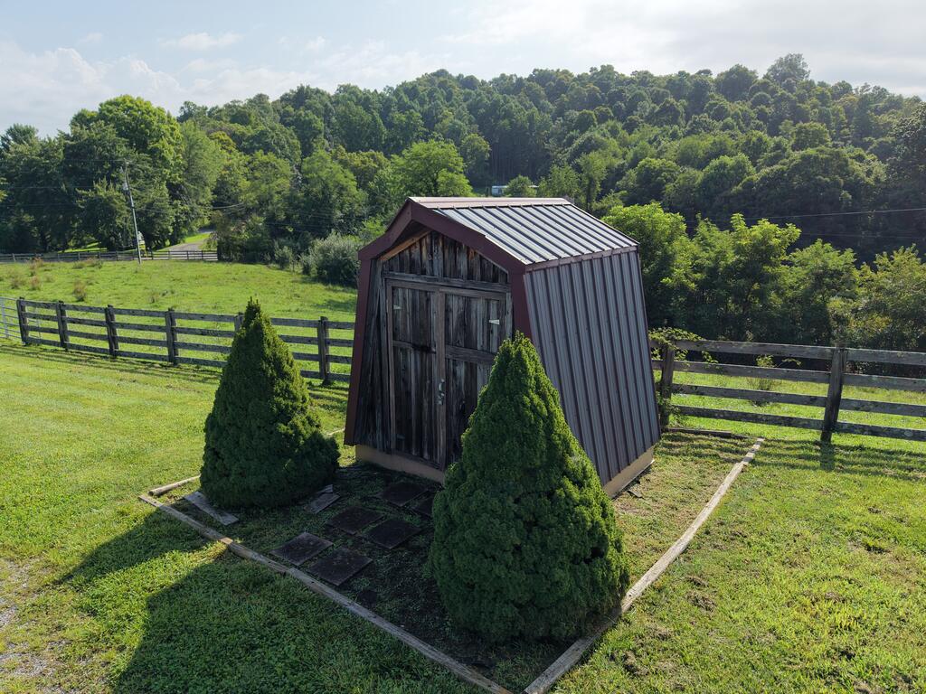 458 Shale Bank Road Marion, VA 24354 - Photo 60 of 115 Gallery Image 60