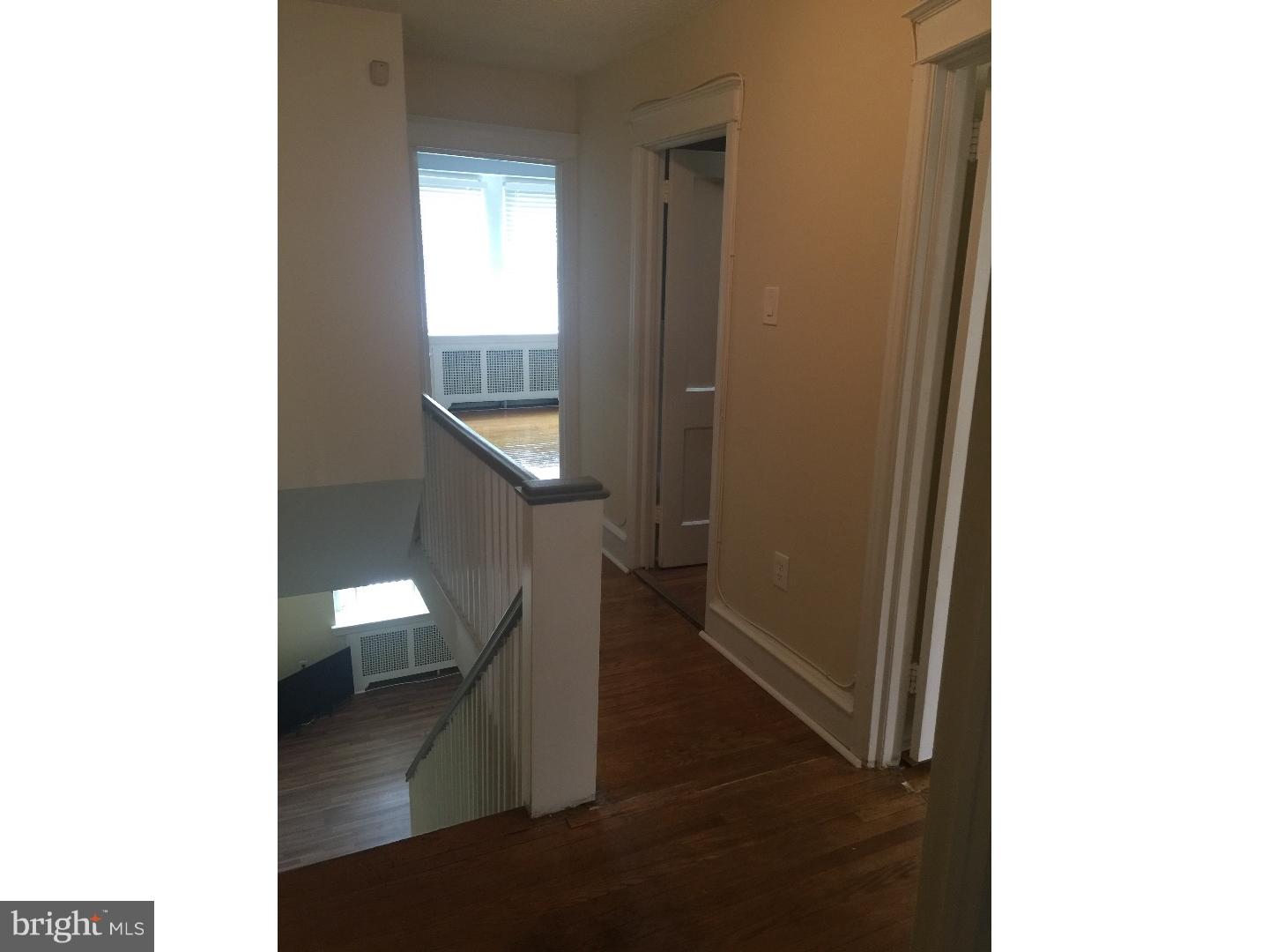 6707 Rutland Street Philadelphia, PA 19149 - Photo 12 of 21 Hallway