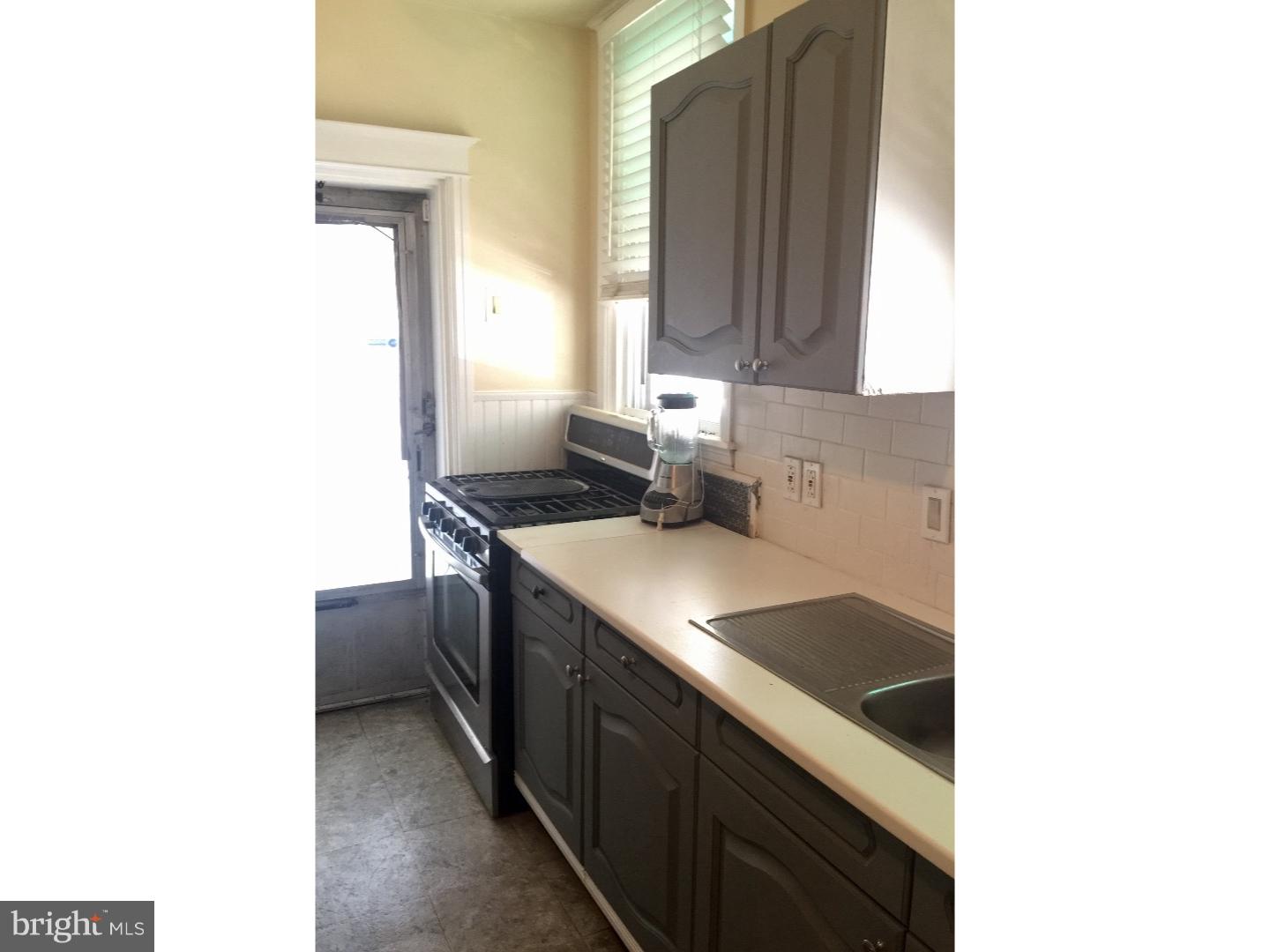 6707 Rutland Street Philadelphia, PA 19149 - Photo 8 of 21 Kitchen