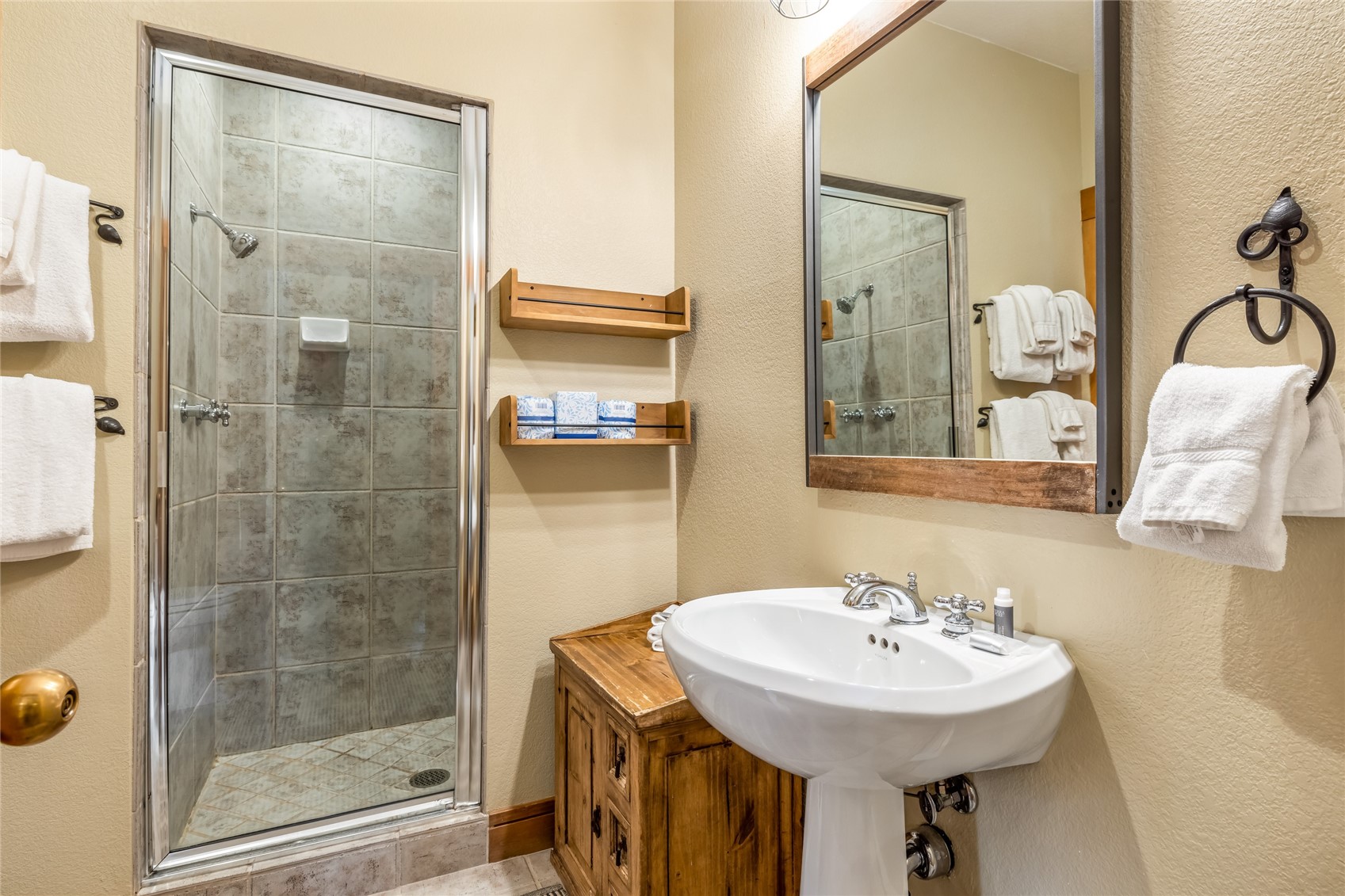 720 Alhambra Road, Unit 8741 Keystone, CO 80435 - Photo 16 of 49 a bathroom with a sink shower and a mirror