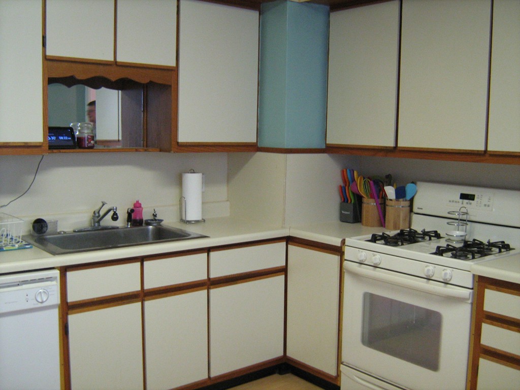 103 Hood Street Springfield, MA 01109 - Photo 9 of 17 Gallery Image 9