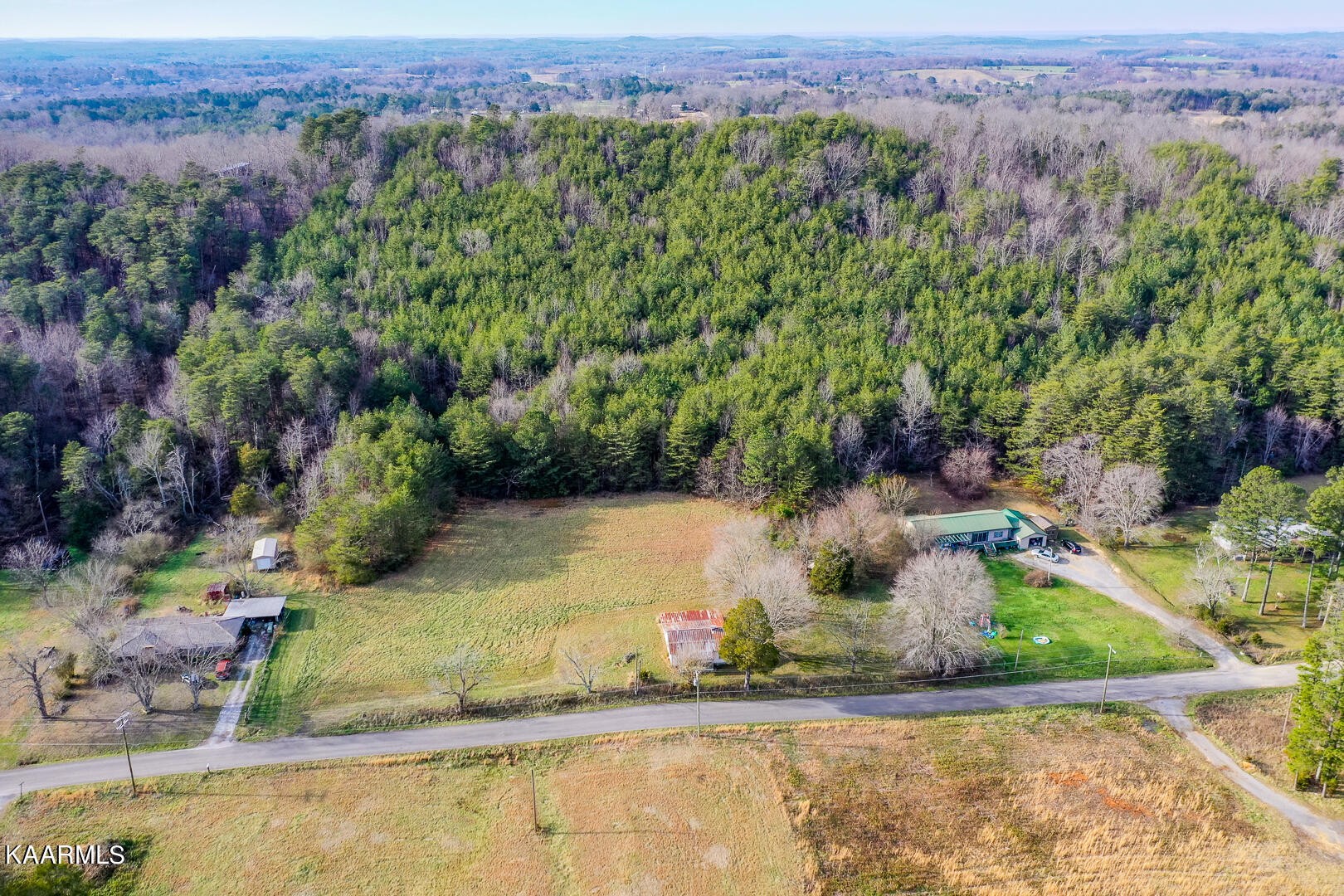 2768 Oak Grove Road Benton, TN 37307 - Photo 10 of 12 Gallery Image 10