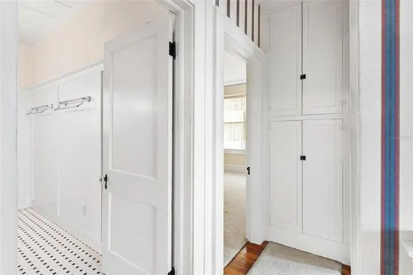 $575,000 | 211 South Central Avenue, Umatilla, FL 32784