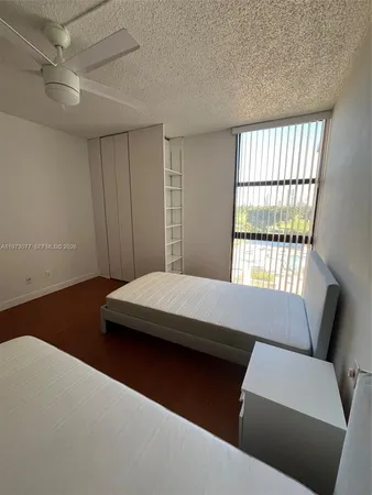 $1,850 | 20301 West Country Club Drive, Unit 625, Aventura, FL 33180