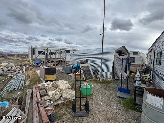 3445 Artemisia Road Winnemucca, NV 89445 - Photo 3 of 14 a view of a entertaining space