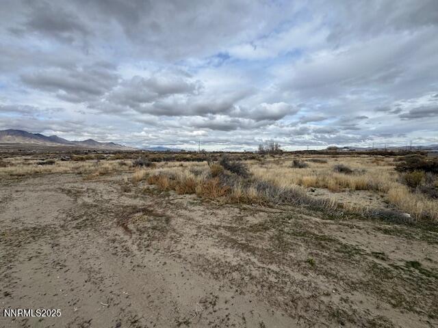 3445 Artemisia Road Winnemucca, NV 89445 - Photo 9 of 14 a view of an ocean