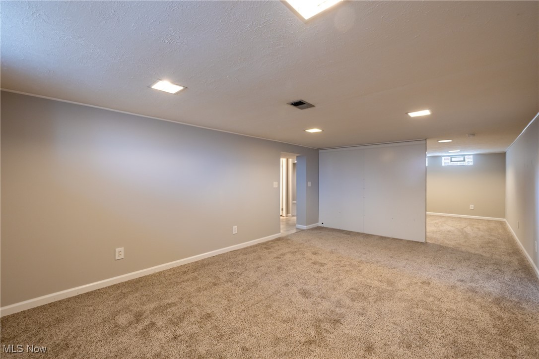 815 Pendley Road Willowick, OH 44095 - Photo 25 of 37 Gallery Image 25