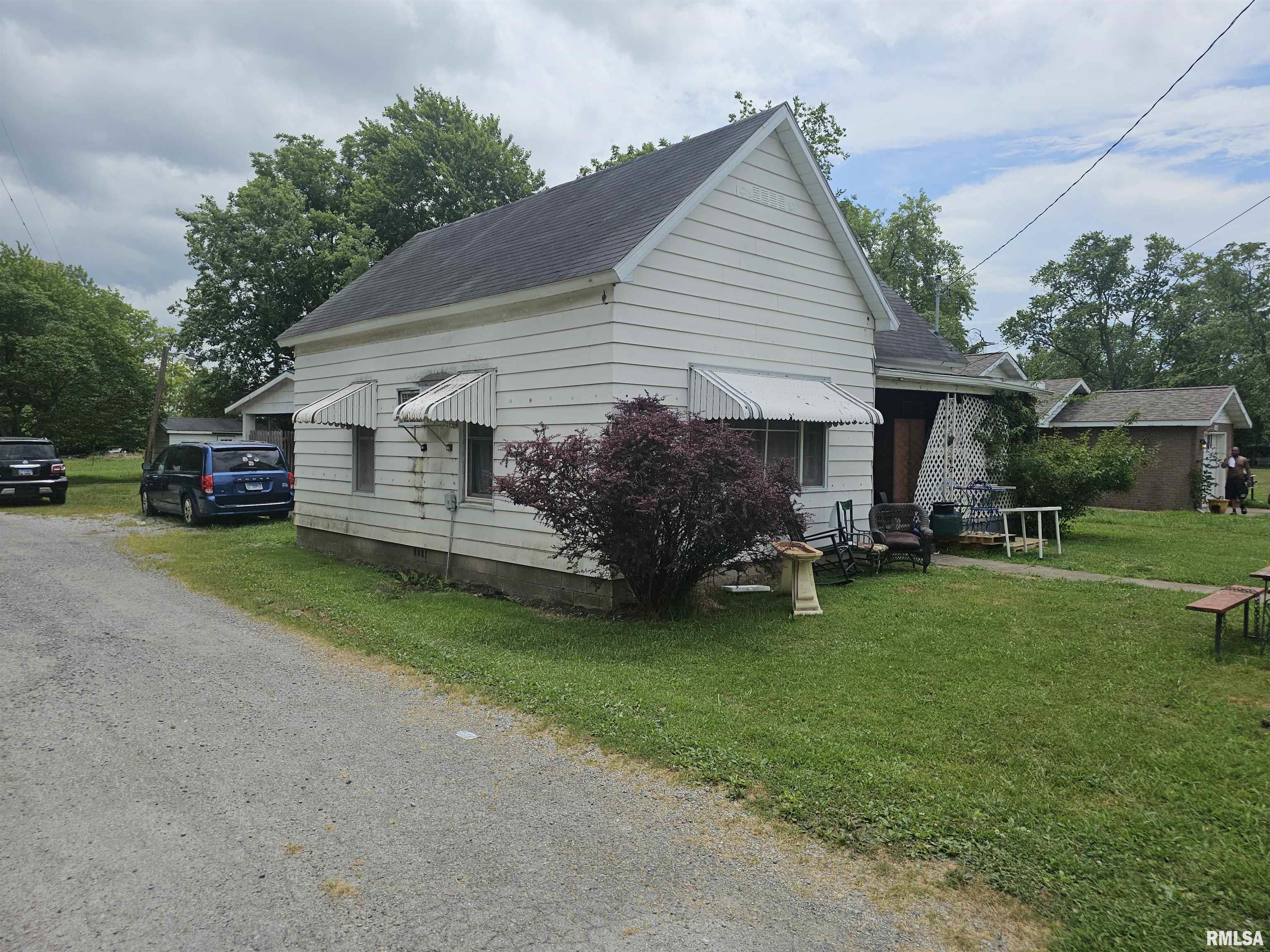 1412 South 12th Street Mount Vernon, IL 62864 - Photo 4 of 5