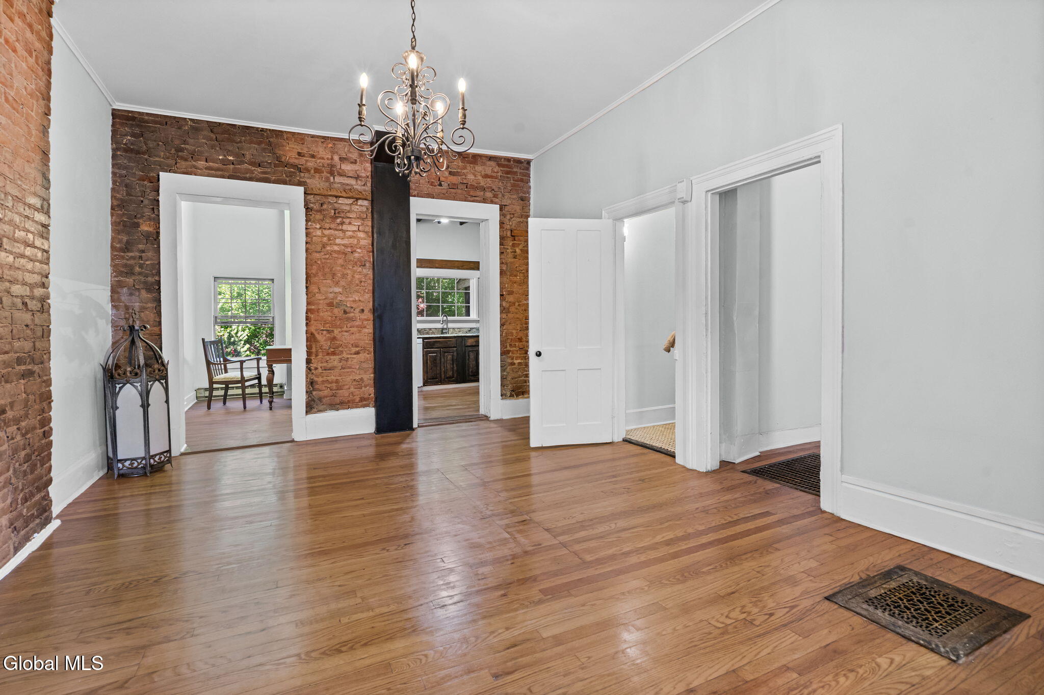 45 Front Street Schenectady, NY 12305 - Photo 31 of 55 61-web-or-mls-45-front-st