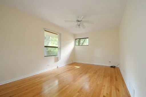 $3,100 | 220 Elmwood Drive, Naperville, IL 60540