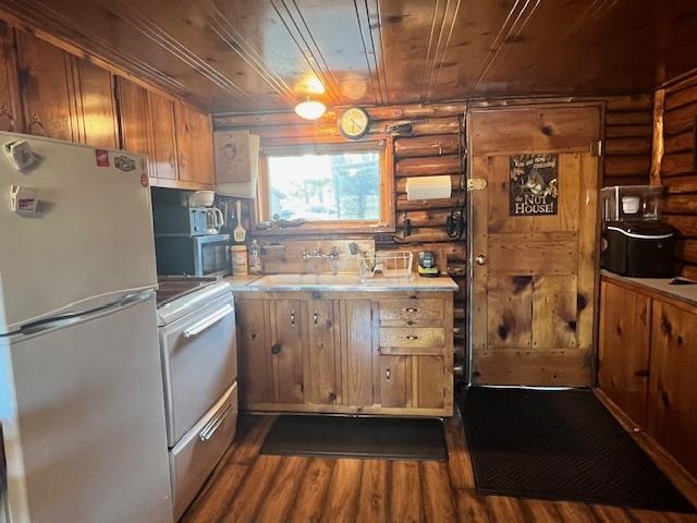 751 East Long Lake Road Harrison, MI 48625 - Photo 7 of 19