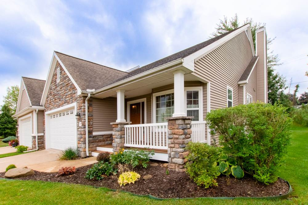 4575 Devon Drive, Unit 2 Jackson, MI 49201 - Photo 2 of 31 Photo 2