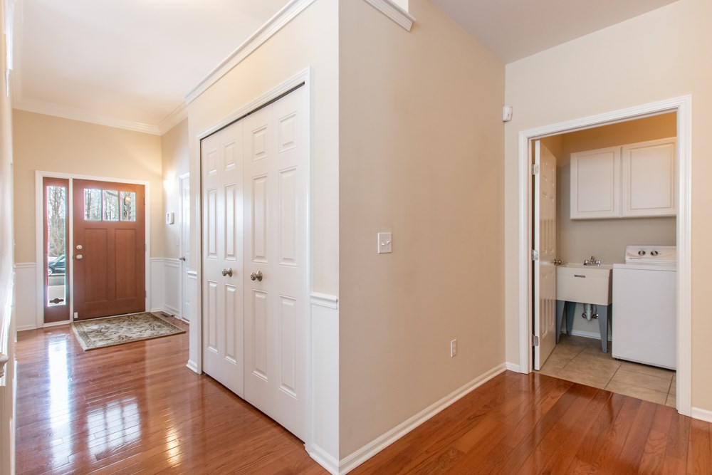 4575 Devon Drive, Unit 2 Jackson, MI 49201 - Photo 3 of 31 Photo 3