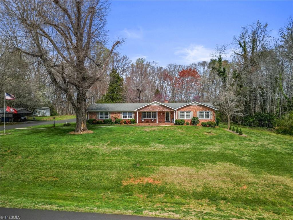 1823 River Dale Road Pfafftown, NC 27040 - Photo 1 of 31 Gallery Image 1