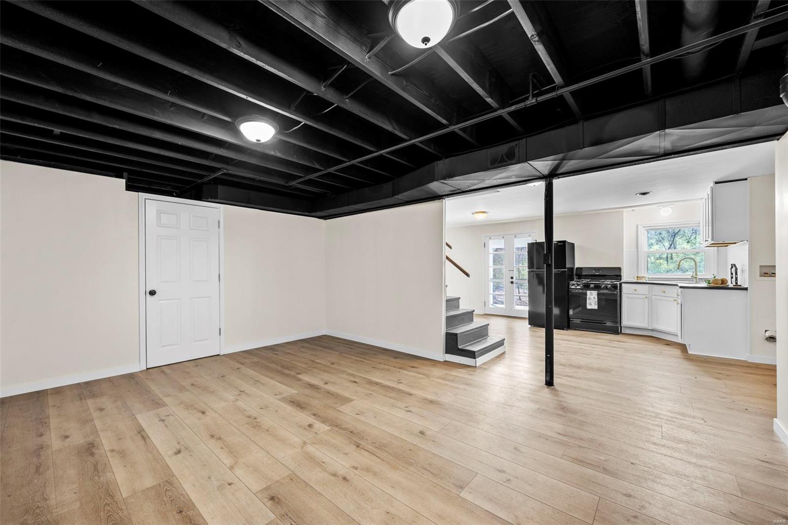 1300 Hudson Road St. Louis, MO 63135 - Photo 29 of 38