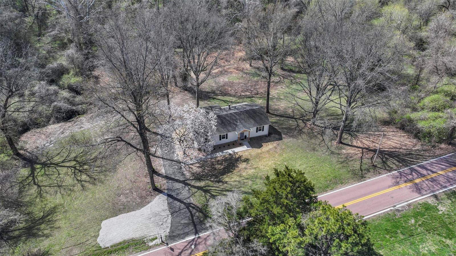 1300 Hudson Road St. Louis, MO 63135 - Photo 3 of 38