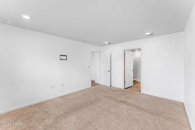 $2,400 | 4809 Loblolly Way, Panama City, FL 32404