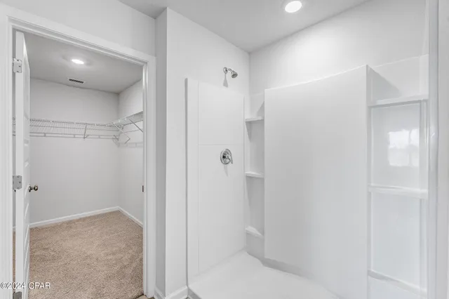 $2,400 | 4809 Loblolly Way, Panama City, FL 32404