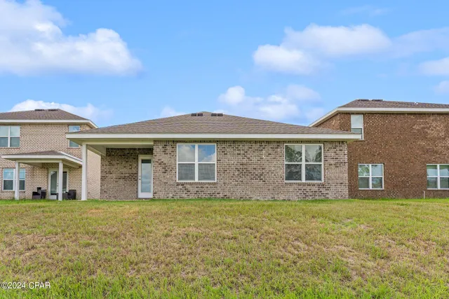 $2,400 | 4809 Loblolly Way, Panama City, FL 32404