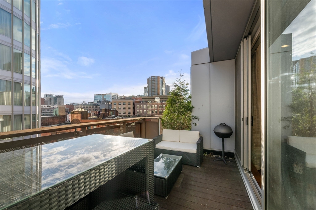 88 Kingston Street, Unit PH7C Boston, MA 02111 - Photo 15 of 31 a view of balcony with couch