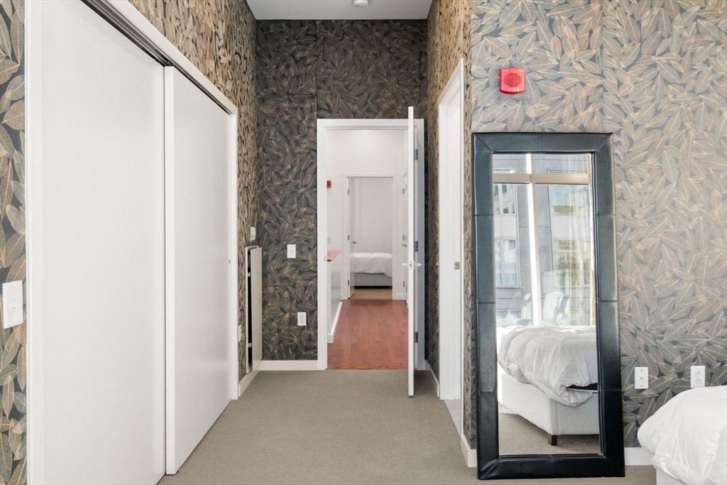 88 Kingston Street, Unit PH7C Boston, MA 02111 - Photo 22 of 31 a view of an entryway