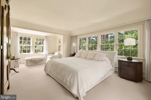 $6,879,000 | 2927 44th Street Northwest, Washington, DC 20016