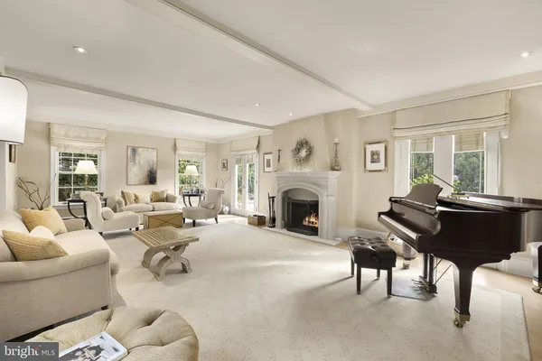 $6,879,000 | 2927 44th Street Northwest, Washington, DC 20016