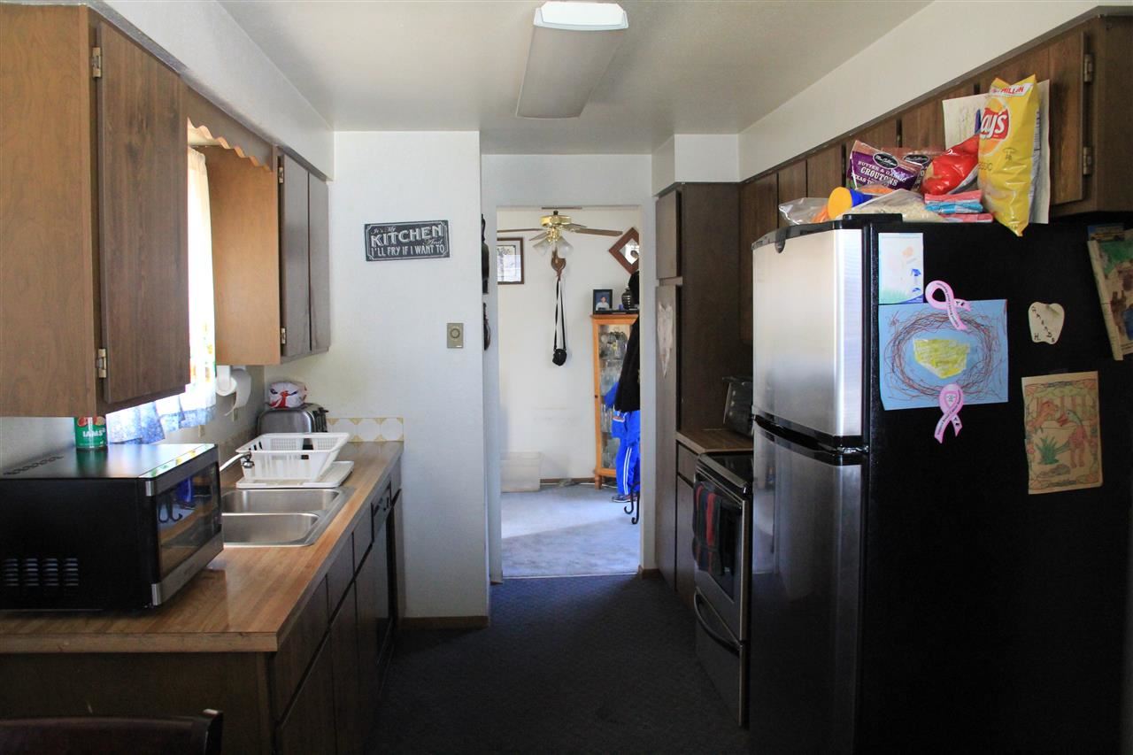 3908 South Moffitt Road Spokane Valley, WA 99206 - Photo 5 of 18 Gallery Image 5