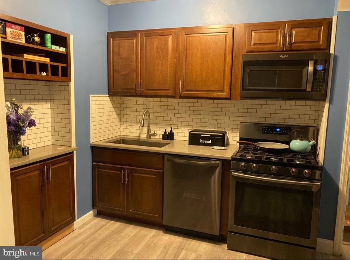 836 East Cathedral Road Philadelphia, PA 19128 - Photo 5 of 5