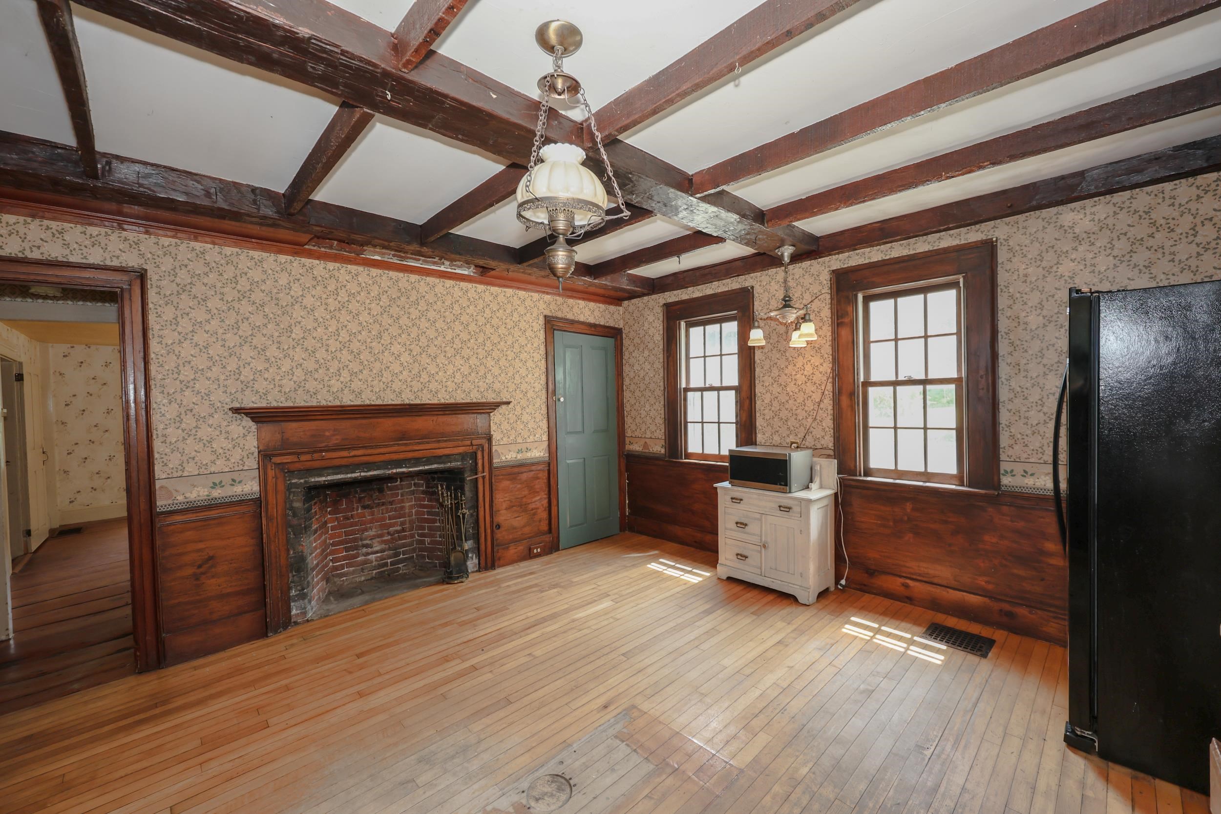 443 Centre Street Sullivan, NH 03445 - Photo 18 of 52
